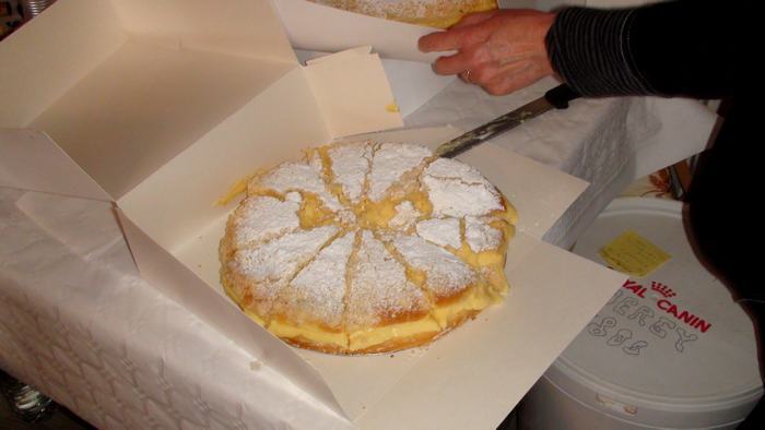 <p>Que chacun apprécia</p>