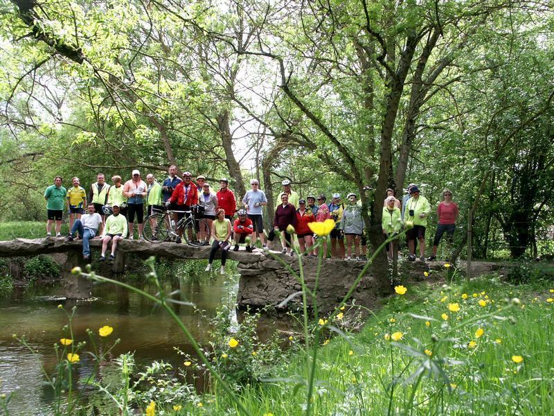 <p><strong>Artannes-sur-Thouet (49) rencontre à Brion</strong></p>